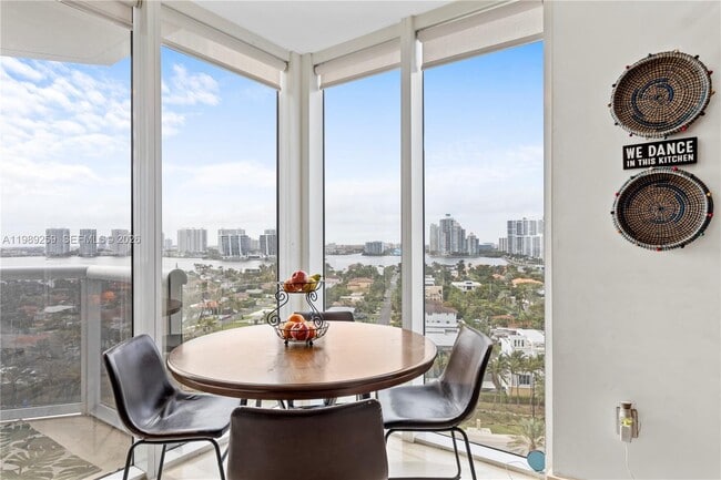 Building Photo - 18911 Collins Ave