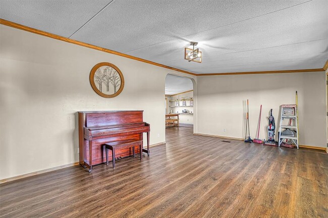 Building Photo - 20735 E County Rd 153