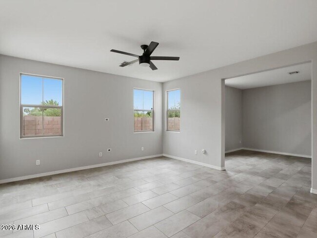 Building Photo - 1942 S Sycamore Pl