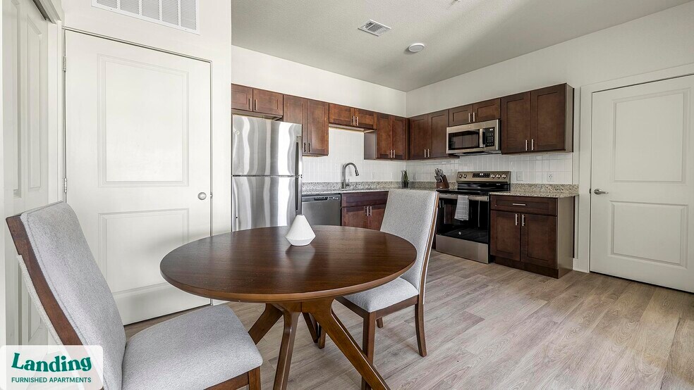 Primary Photo - 2115 Windsor Blvd