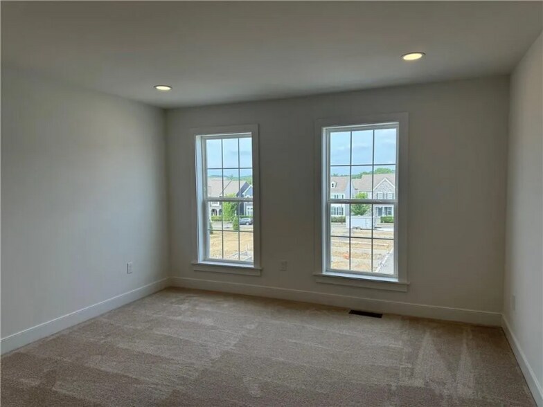 Building Photo - 607 Carlton Ln