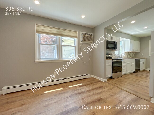 Building Photo - 306 3rd Rd