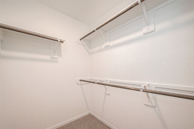 Building Photo - 2335 Tavo Trails Dr