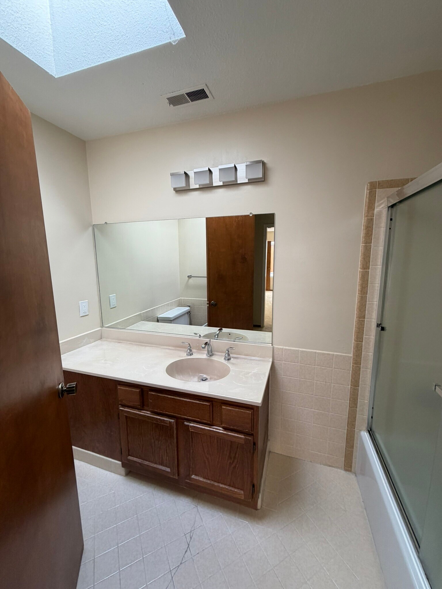 Building Photo - 362 26th Ave