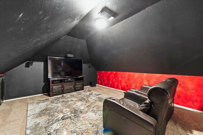 Building Photo - 11823 Canyon Mills Dr