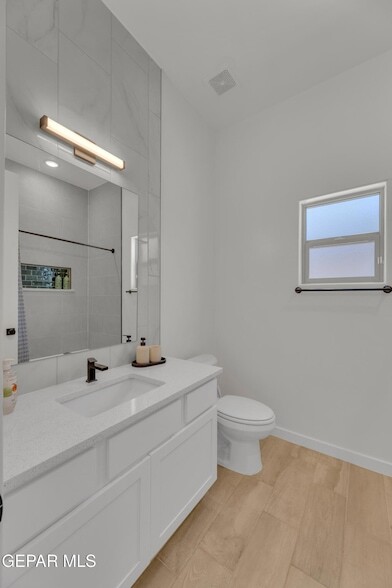 Building Photo - 7424 Rio Rimac Dr