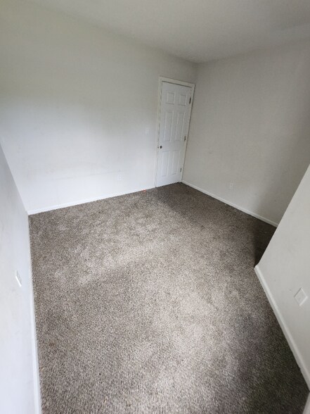 Building Photo - 5517 Maple Cluster Ct