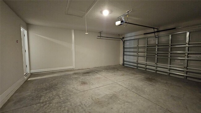 Building Photo - 5050 SW 91st St