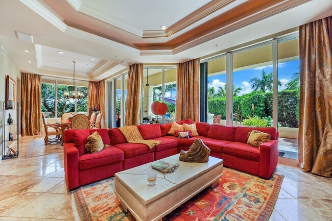 Primary Photo - 13611 Deering Bay Dr