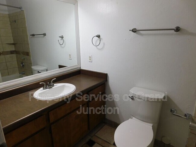 Building Photo - 3309 Delicious Dr
