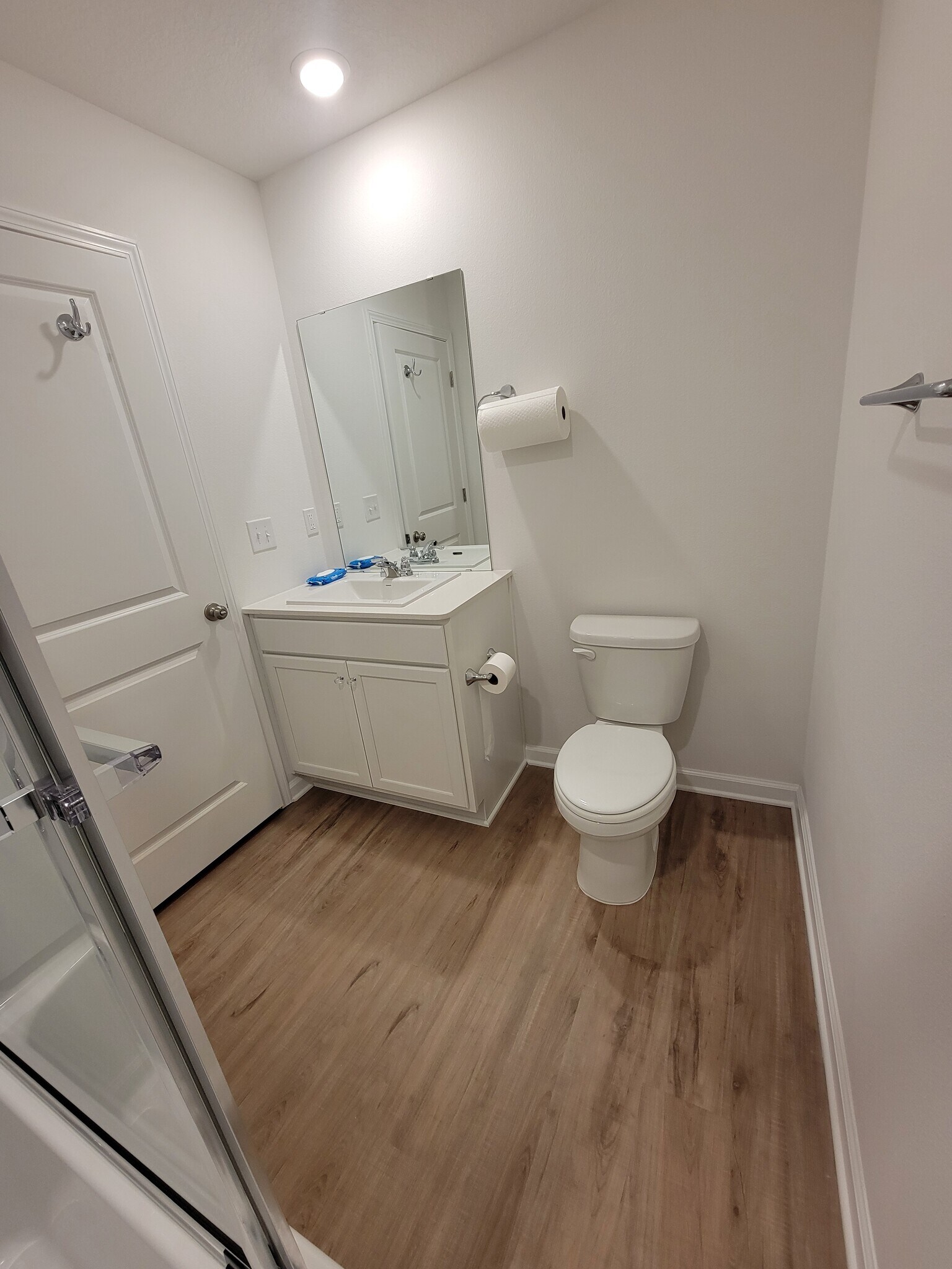 Bathroom 2 - Sink View - 4713 Eagles Ridge Rd