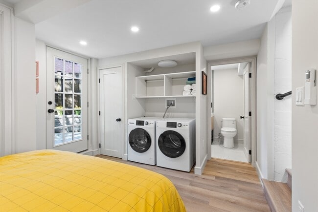 Building Photo - 46 Lancaster Terrace