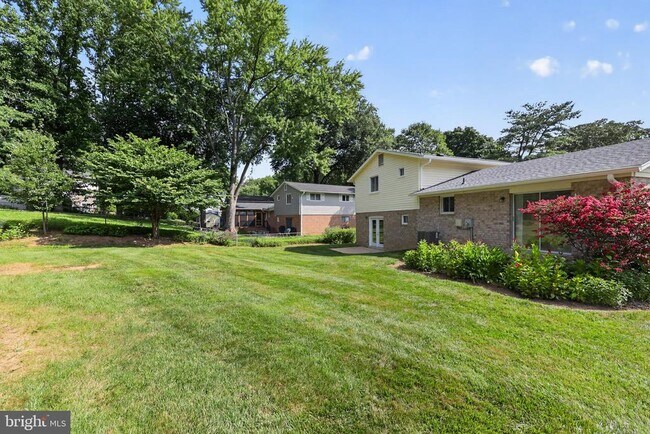 Building Photo - 4898 Wheatstone Dr