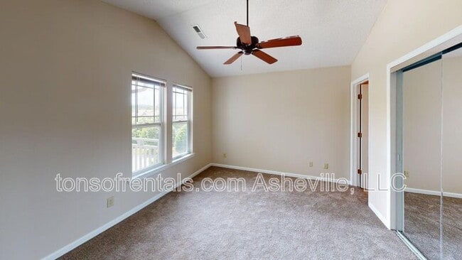 Building Photo - 157 Morningside Ln