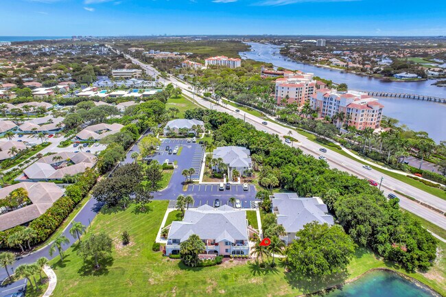 Building Photo - 353 S US Hwy 1