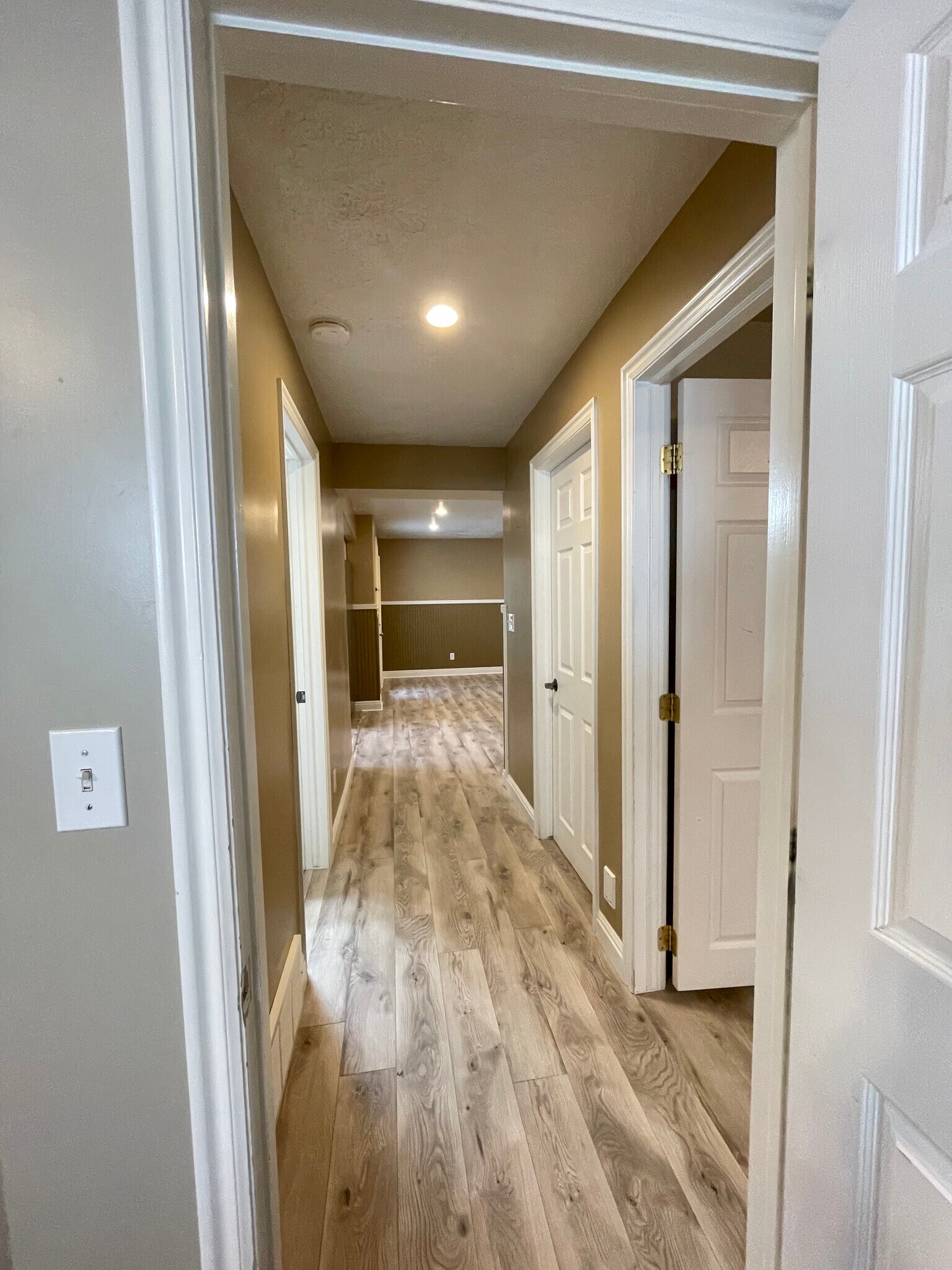 Building Photo - 719 W 2175 N