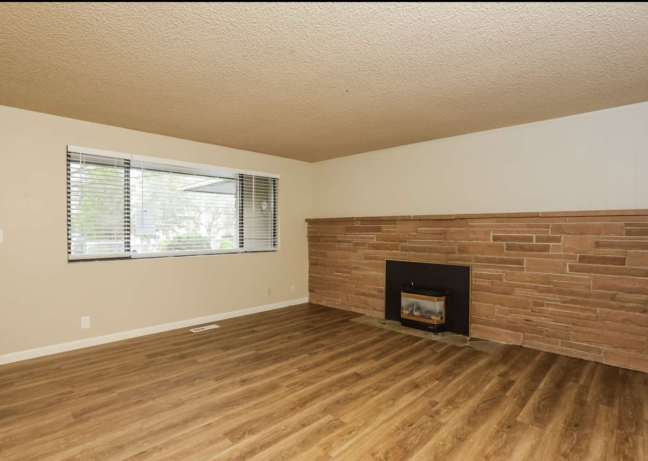 Building Photo - 20861 116th Ave SE