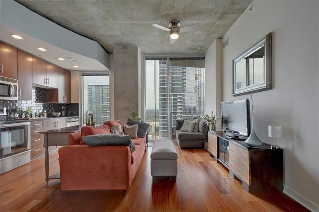 Building Photo - 360 Nueces St