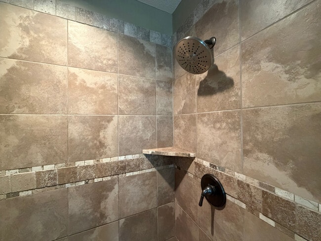 Building Photo - 61 Boulder Dr