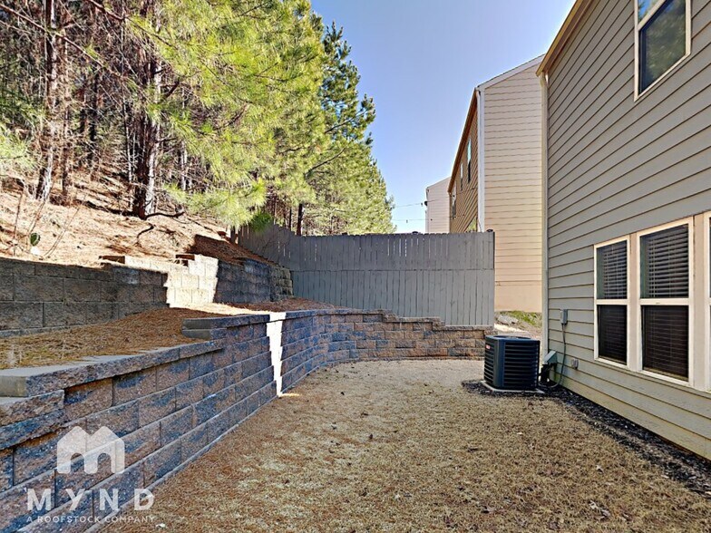 Building Photo - 5417 Blossom Brook Dr