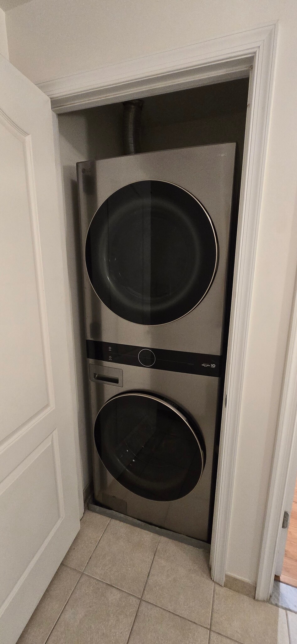 Building Photo - 1111 11th St NW