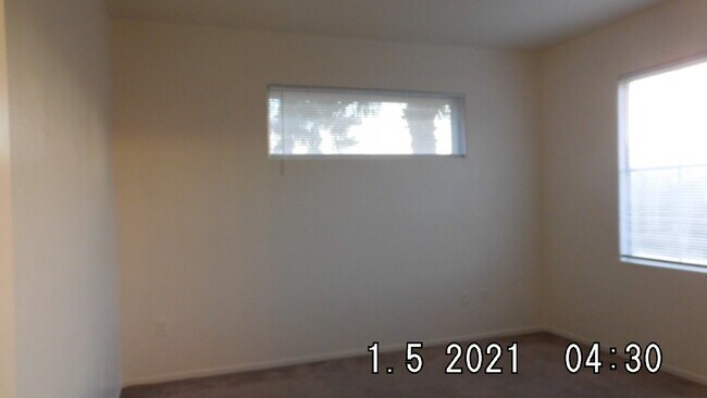 Building Photo - 7143 S Durango Dr