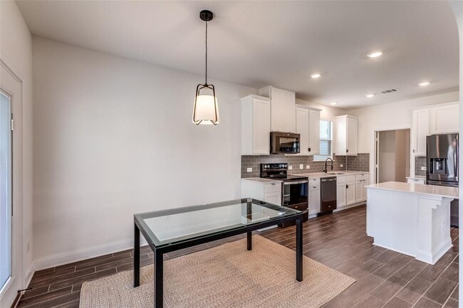 Building Photo - 14217 Silver Lace Ln