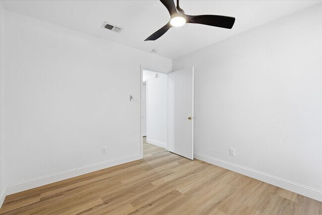 Building Photo - 8812 Sabinas Trail