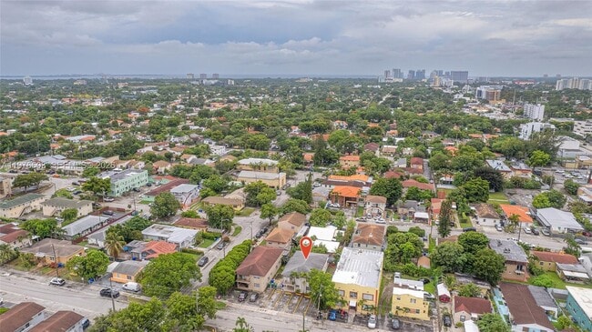 Building Photo - 2506 SW 9th St