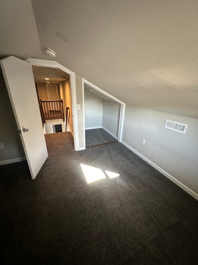 Building Photo - 2 N Delaware Ave