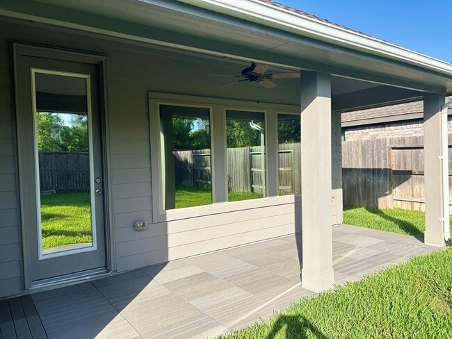 Building Photo - 543 Chestnut Reef Ct