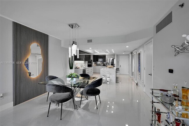 Building Photo - 1800 S Ocean Dr