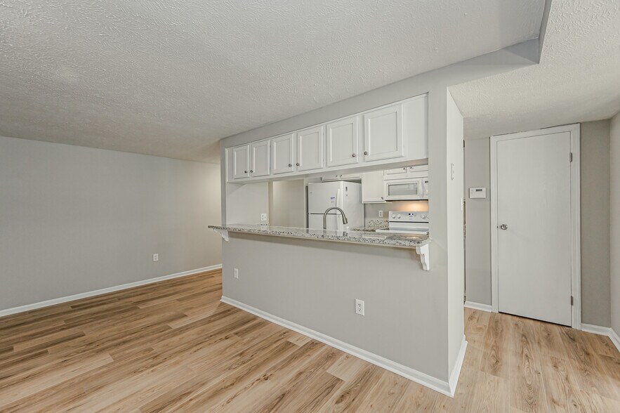 Building Photo - 9396 Wind Haven Ct