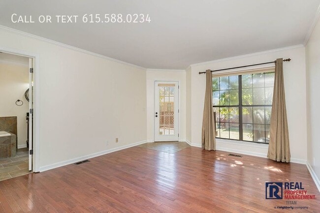 Building Photo - 123 Villa View Ct