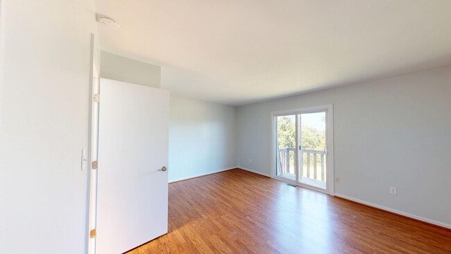 Building Photo - 606 Angler Way