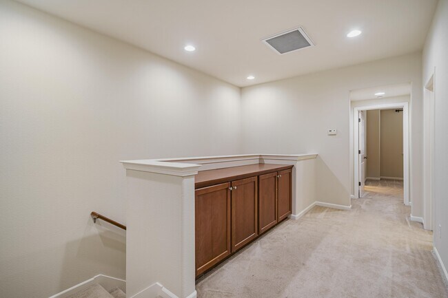 Building Photo - 5266 Fioli Loop