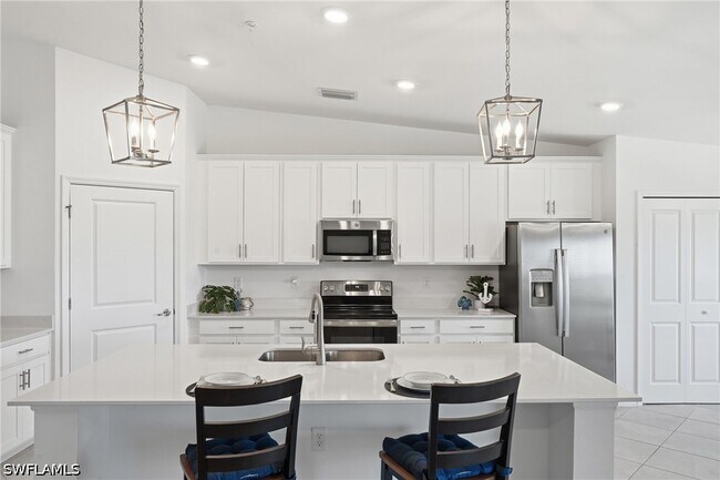 Building Photo - 5427 Double Eagle Cir