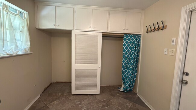 Building Photo - 1548 Ramberlyn Way