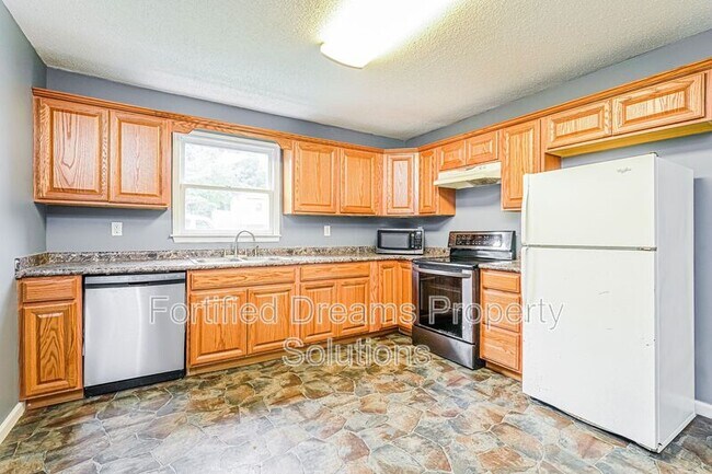 Building Photo - 1115 Wachovia St