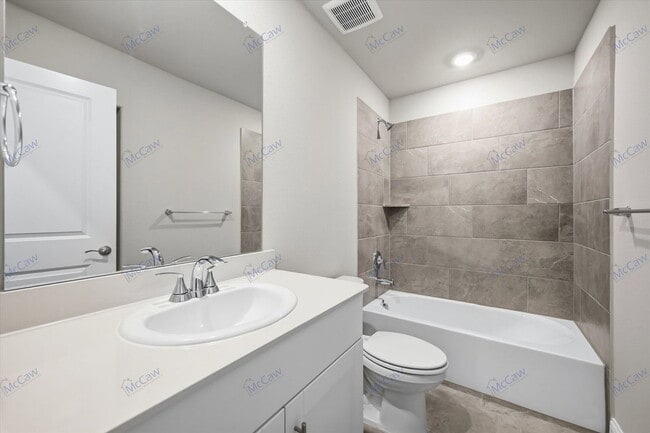 Building Photo - 811 London Town Ln