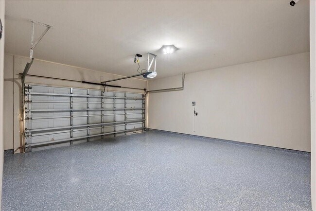 Building Photo - 2246 Oakleaf Trail Ln