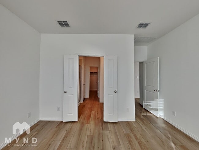 Building Photo - 3345 Cardinal Flower Pl