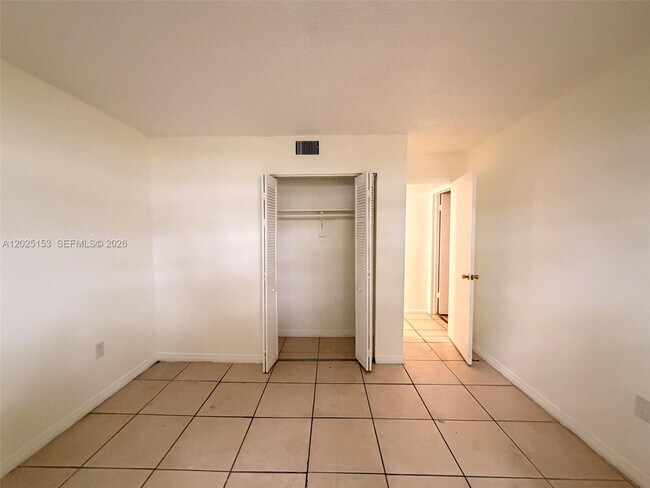 Building Photo - 6503 Winfield Blvd