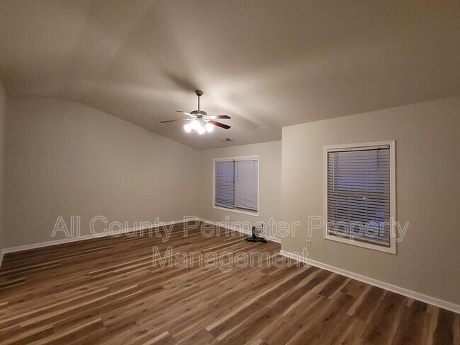 Building Photo - 52 Burns View Ct