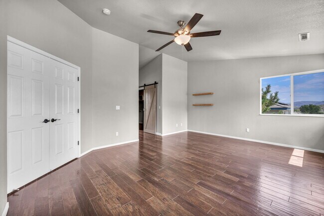 Building Photo - 4360 Great Falls Loop