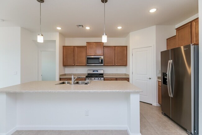 Building Photo - 7004 E Aerie Way