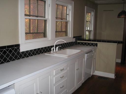 Building Photo - 2830 San Gabriel St