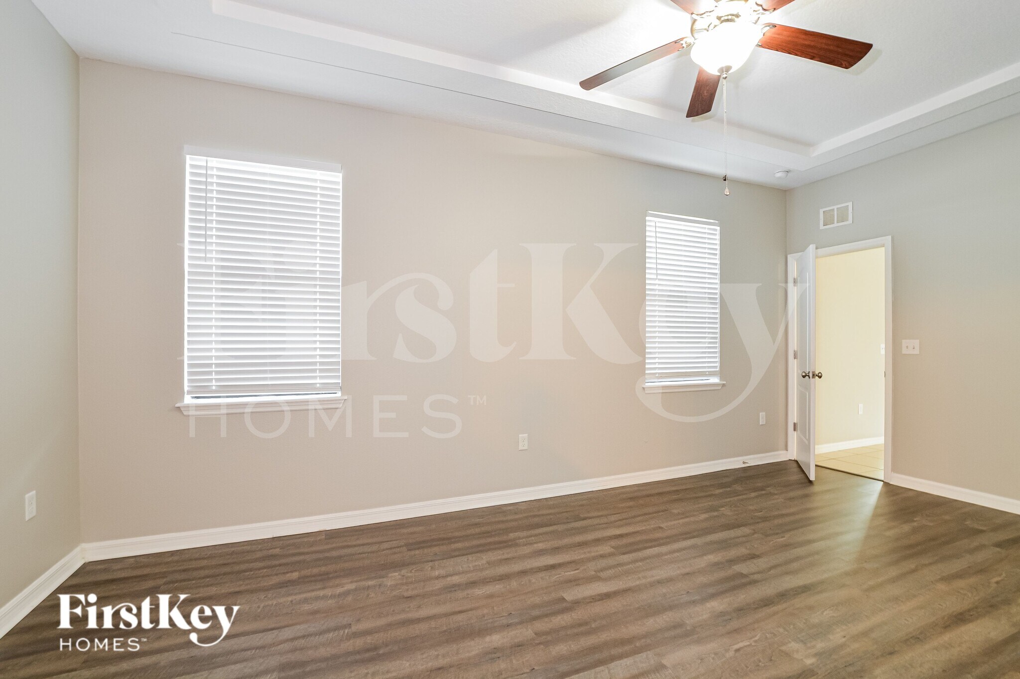 Building Photo - 607 Silverthorn Pl