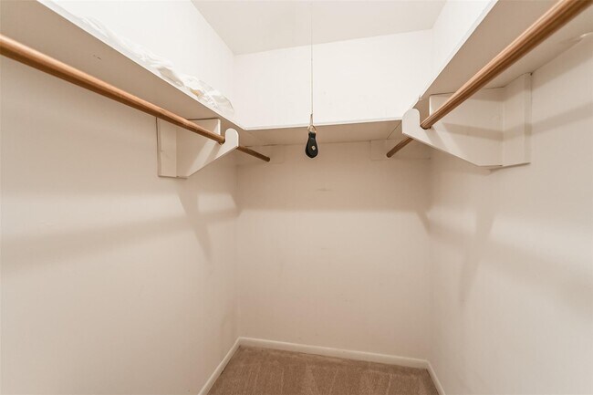 Building Photo - 11531 Kirkmeadow Dr