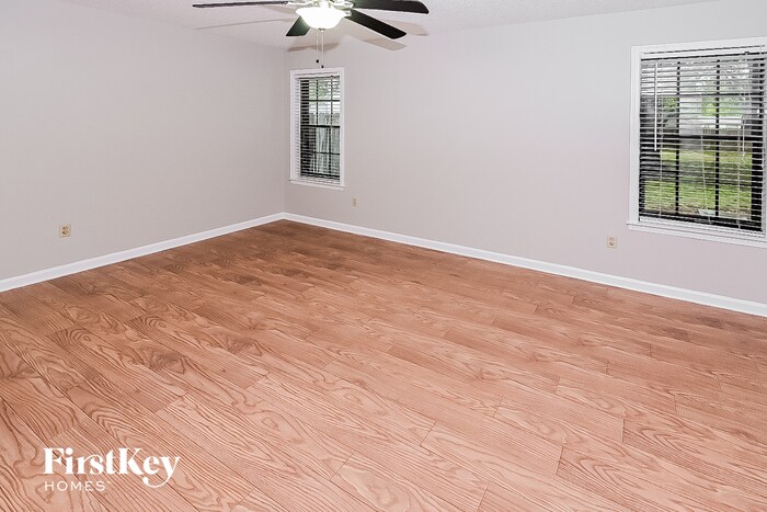 Building Photo - 7066 Scepter Dr